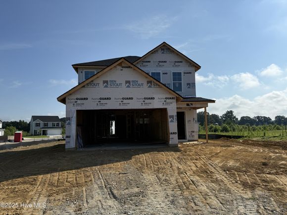 40 W Emily Gardens Drive