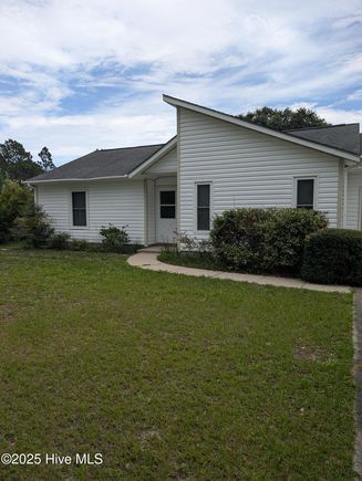 214 W Volant Street