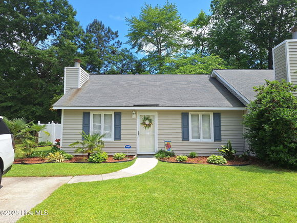2005 White Hollow Drive