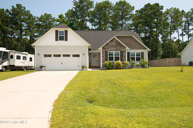266 Breakwater Drive
