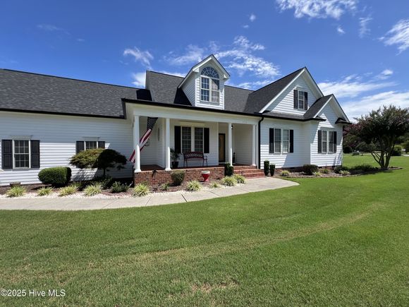 164 Amsterdam Drive