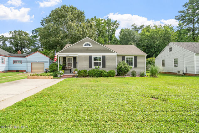 1318 N Williams Circle