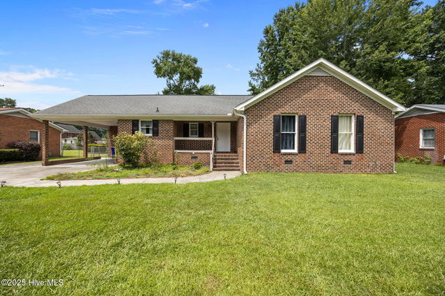 104 Briarwood Drive