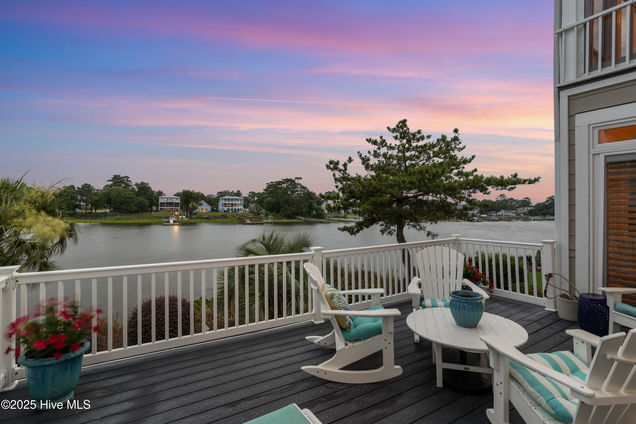 4437 Midshipman Court