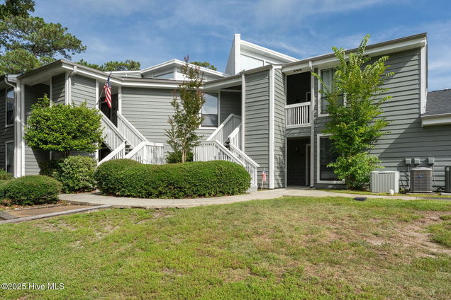 732 Azalea Drive Unit 413