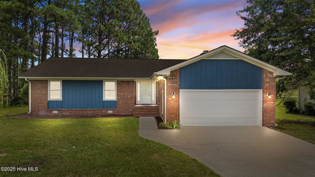 6107 Pelican Drive