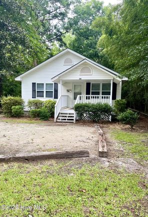 218 E Lewis Street Whiteville, NC House Active - Photo 1 of 27. Opens carousel modal
