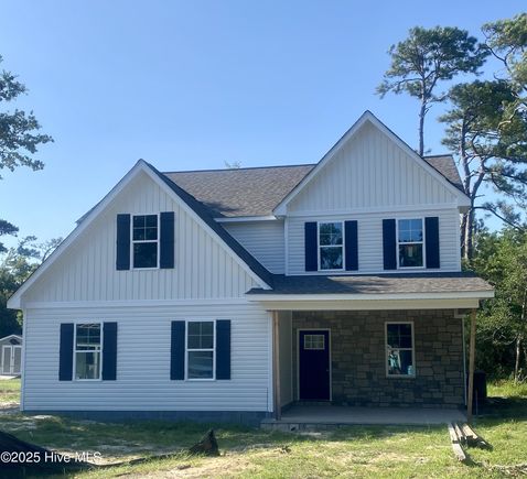 115 Eudora Drive Newport, NC House Active - Photo 1 of 8. Opens carousel modal