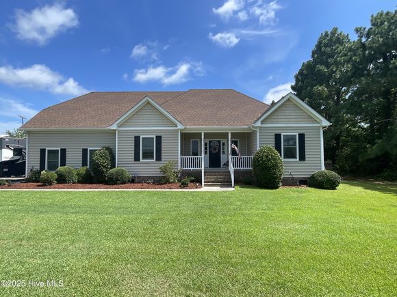 102 Bayshore Court