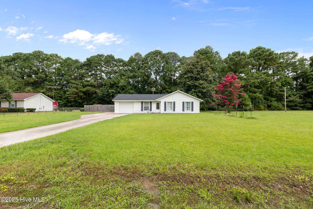 202 Darrel Road La Grange, NC House Active - Photo 1 of 23. Opens carousel modal