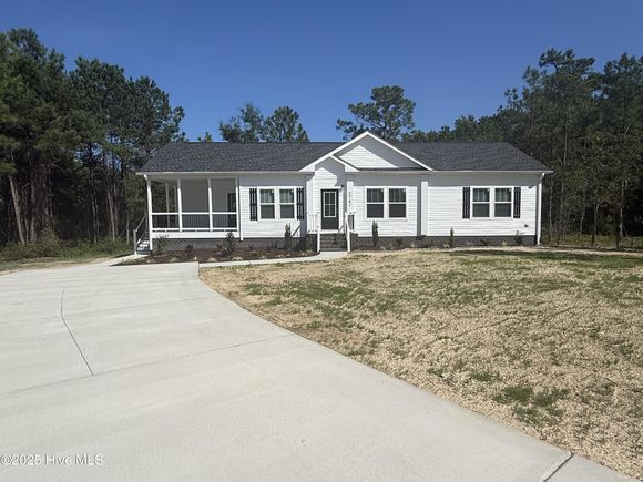 2762 Emily Lane