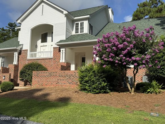 48 N Knoll Road