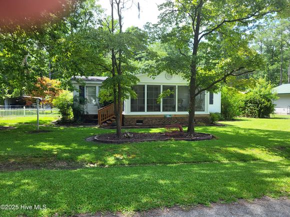 34 Dogwood Lane