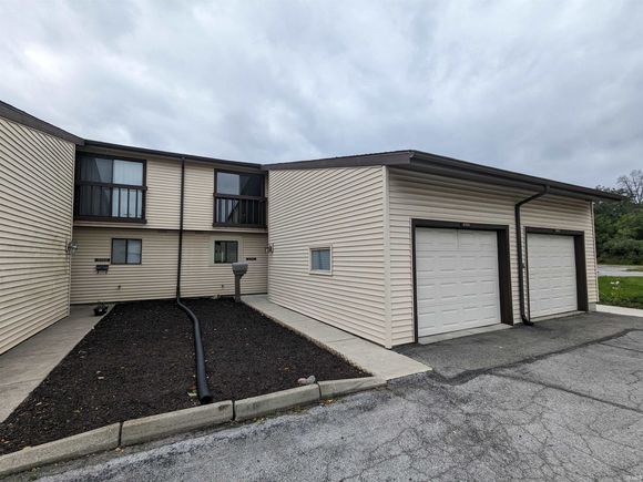 2104 Bayside Fort Wayne, IN Condo Sold - Photo 1 of 22. Opens carousel modal