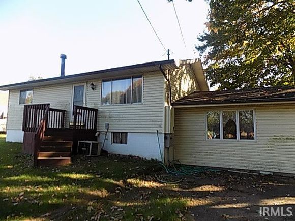 412 E High Warsaw, IN House Sold - Photo 1 of 22. Opens carousel modal
