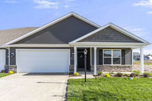 11290 Palmer Lake Fort Wayne, IN Condo Sold - Photo 1 of 36. Opens carousel modal