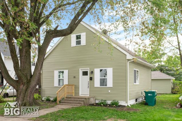 311 S West