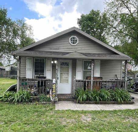 2923 Smalley