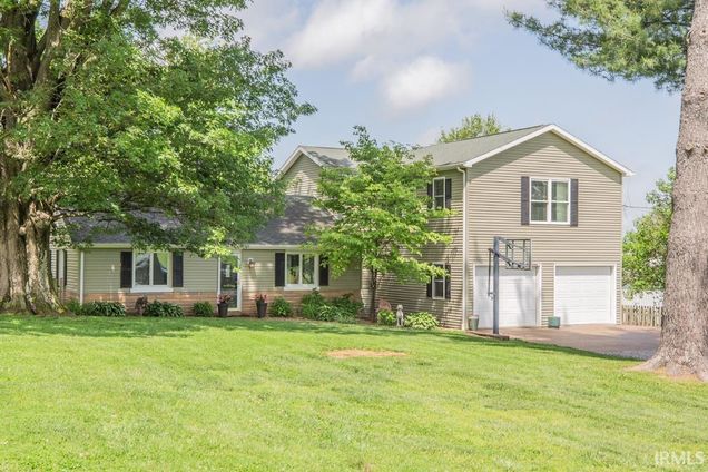 3100 Magnolia Evansville, IN House Sold - Photo 1 of 31. Opens carousel modal