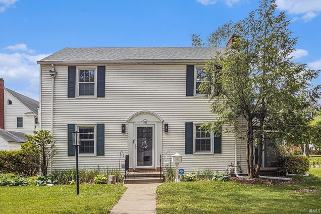 1919 Kessler South Bend, IN House Sold - Photo 1 of 29. Opens carousel modal