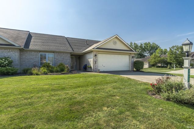 7477 Glen Gelder Fort Wayne, IN Condo Sold - Photo 1 of 29. Opens carousel modal