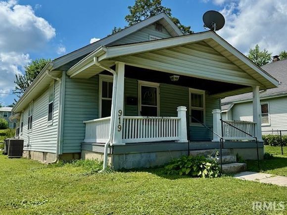 919 W Kirkwood