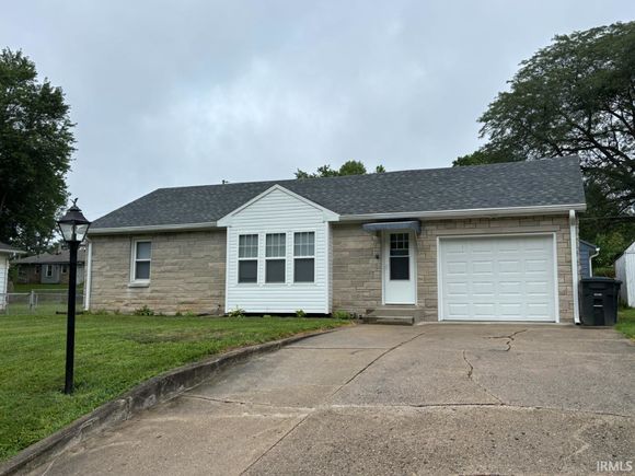 2115 S Manville