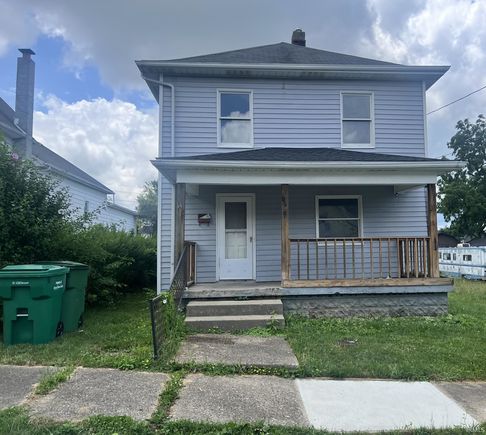 927 Thornburg