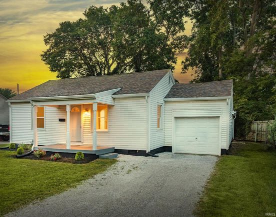 2218 E Riverside Evansville, IN House Active - Photo 1 of 14. Opens carousel modal