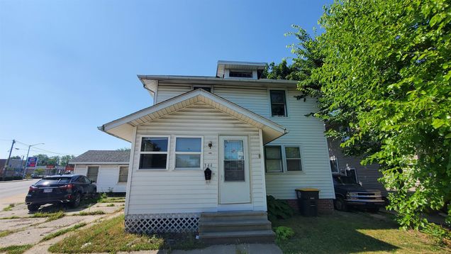 344 E Lexington Fort Wayne, IN House Active - Photo 1 of 20. Opens carousel modal