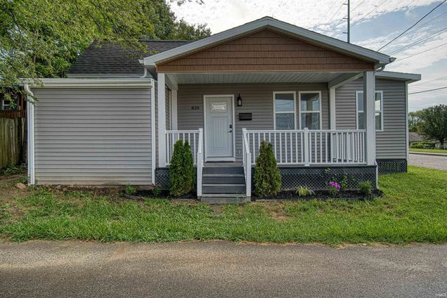 820 S Sixth Boonville, IN House Active - Photo 1 of 33. Opens carousel modal