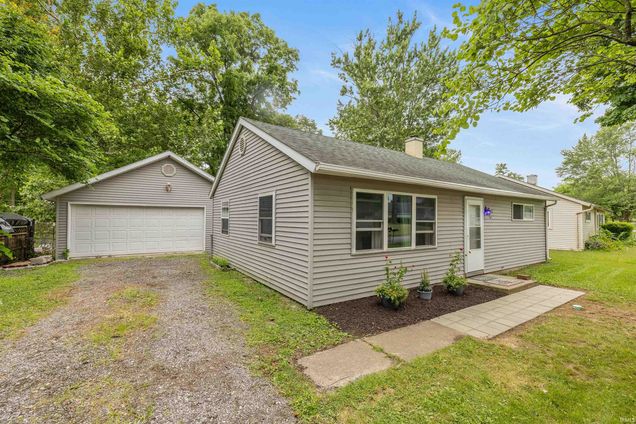 1047 Brookdale New Haven, IN House Active - Photo 1 of 23. Opens carousel modal