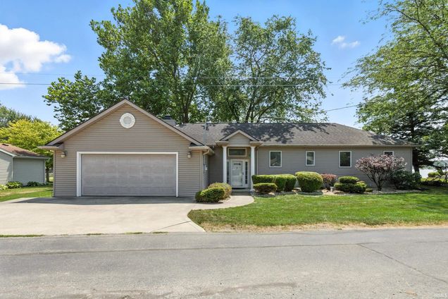 740 Lane 136 Turkey Lake Hudson, IN House Active - Photo 1 of 35. Opens carousel modal
