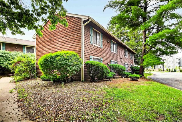 334 S Wilmington