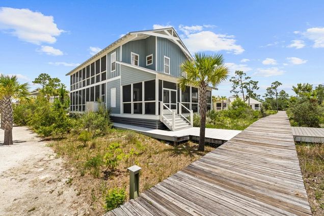 104 Pinwheel Ct