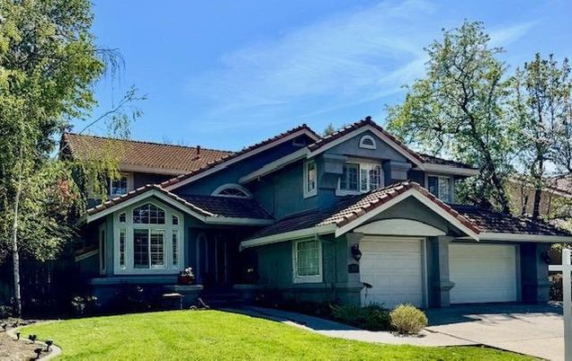 4646 Saint Andrews Dr.