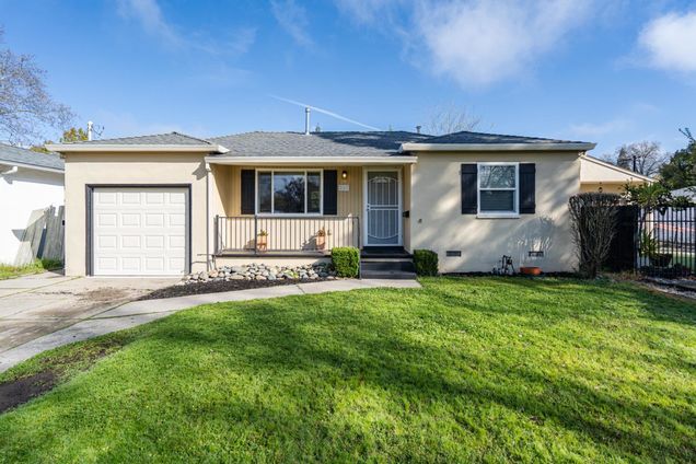 253 Alta Vista Avenue Roseville, CA House Sold - Photo 1 of 1. Opens carousel modal