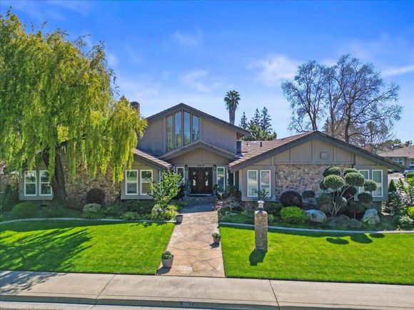 2012 Candlewood Place
