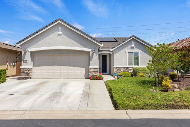 9273 Red Thistle Court