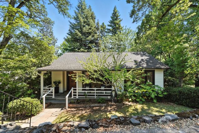 440 Foresthill Avenue Auburn, CA House Active - Photo 1 of 36. Opens carousel modal