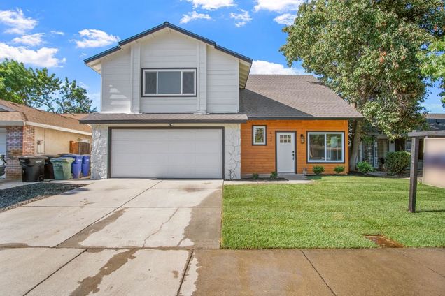 413 Ramsey Drive Modesto, CA House Active - Photo 1 of 37. Opens carousel modal