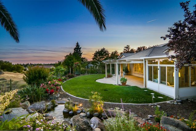 2185 Hidden Hills Lane