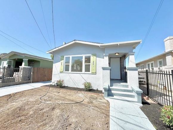 6905 Halliday Avenue Oakland, CA House Active - Photo 1 of 35. Opens carousel modal