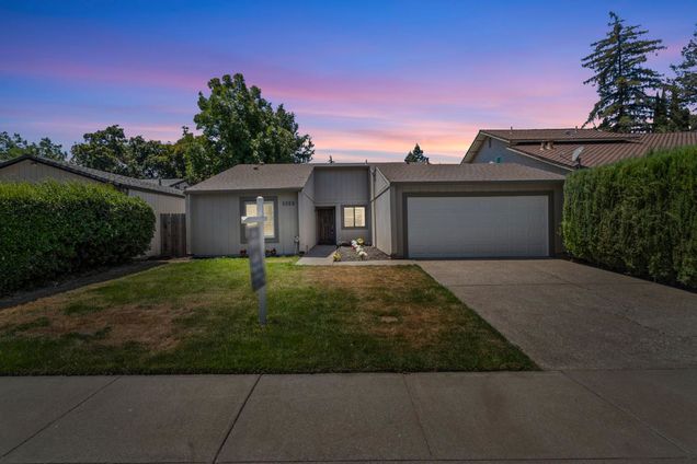 5309 Verdi Way