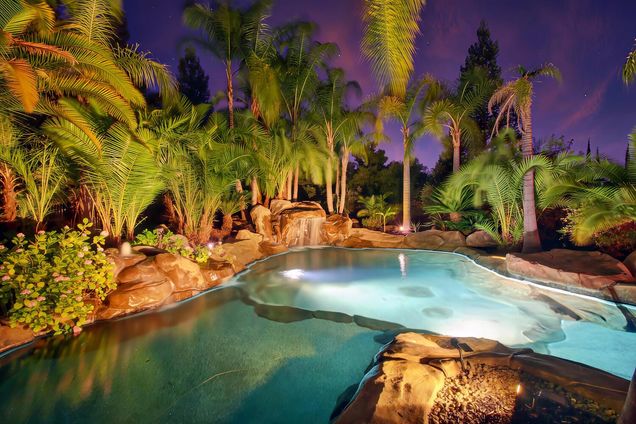 9896 Silvergate Lane
