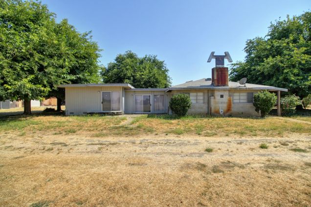 2441 Feather River Boulevard
