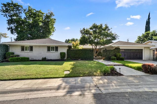551 Thornley Way Sacramento, CA House Active - Photo 1 of 62. Opens carousel modal