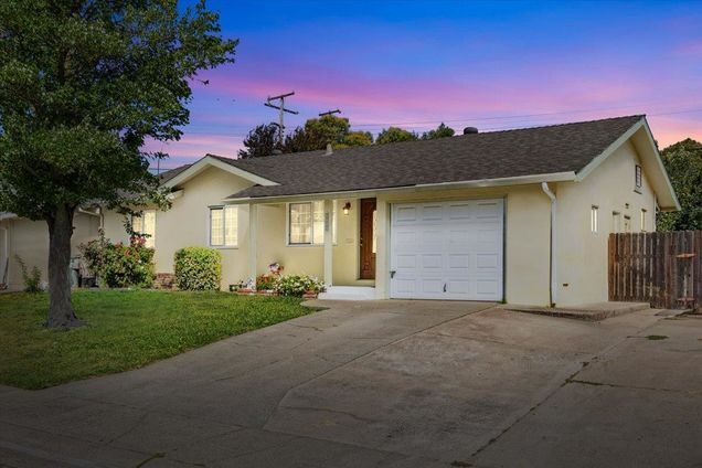 6609 Medora Drive