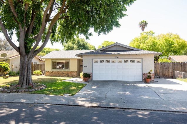 2904 Alder Creek Drive