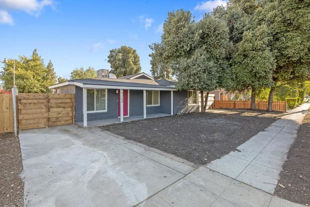 4768 E Hammond Avenue
